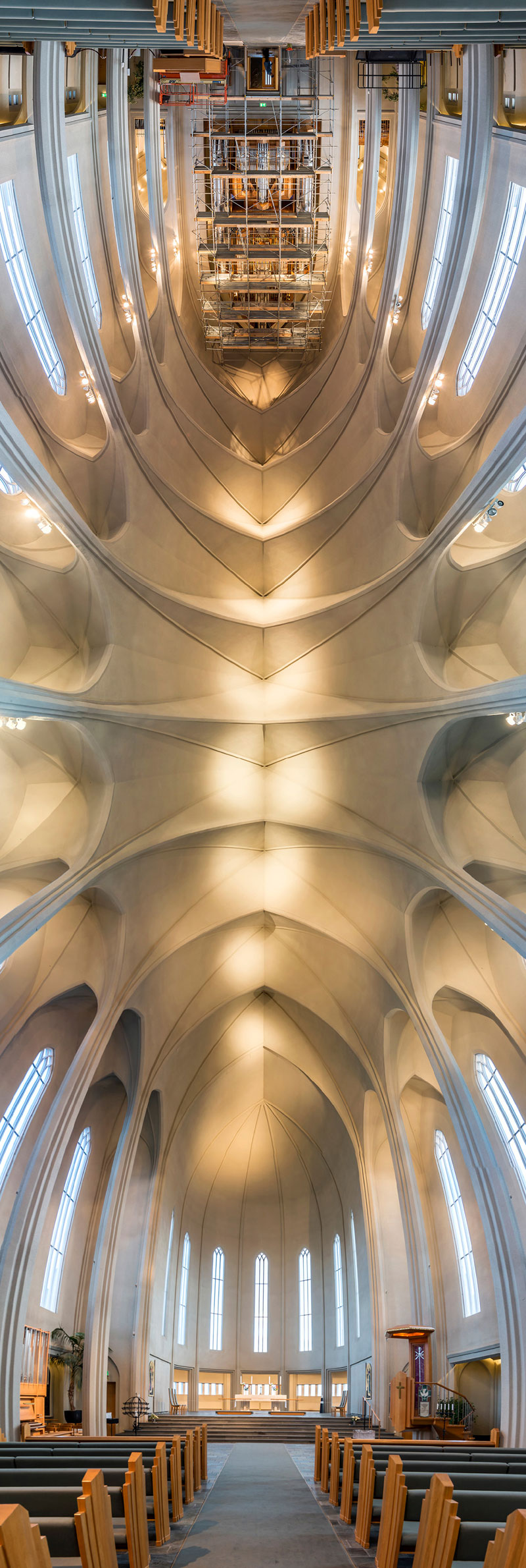 Vertical Panoramas of Church Ceilings Around the World (8)
