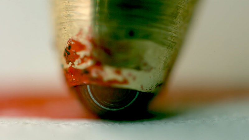 Extreme Close-Up Video Shows How Ballpoint Pens Work