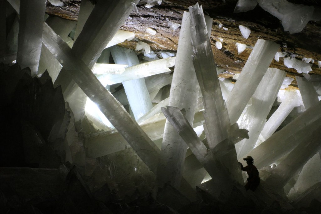 Picture of the Day: The Cave of Crystal Giants