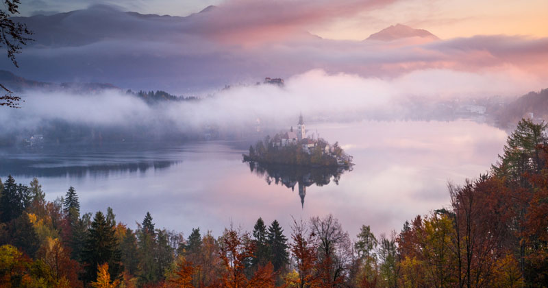 A Sublime Autumn Timelapse Through Croatia and Slovenia