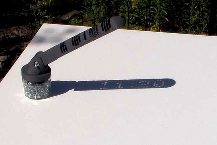 digital sundial that you can 3d print yourself by mojoptix (2)
