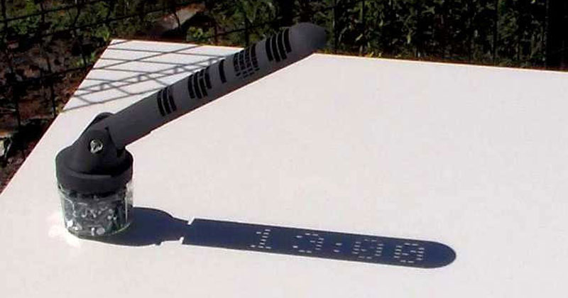 Guy Designs Digital Sundial That You Can 3D Print Yourself