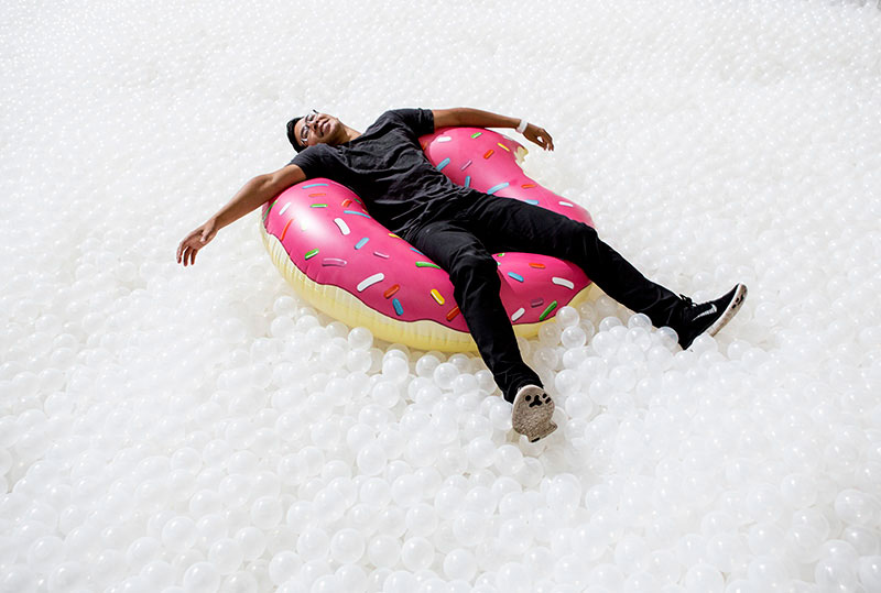 national building museum ball pit by snarkitecture (12)