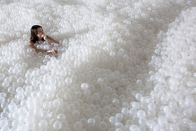 national building museum ball pit by snarkitecture (9)