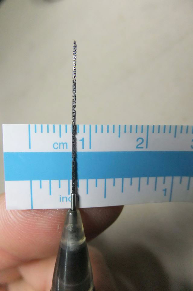 alphabet carved into mechanical pencil lead by chien chu lee (5)