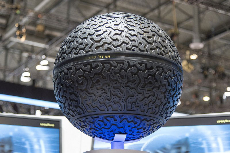 goodyear spherical 360-eagle concept tire