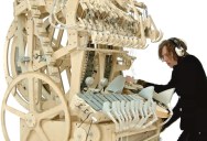 This Machine Uses 2,000 Marbles to Play Something Amazing