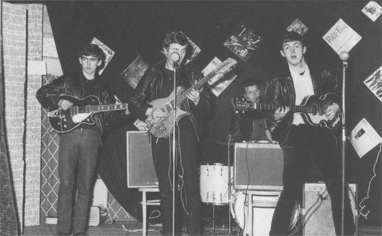 Candid Photos from the Time the Beatles Played to a Crowd of 18 People (3)