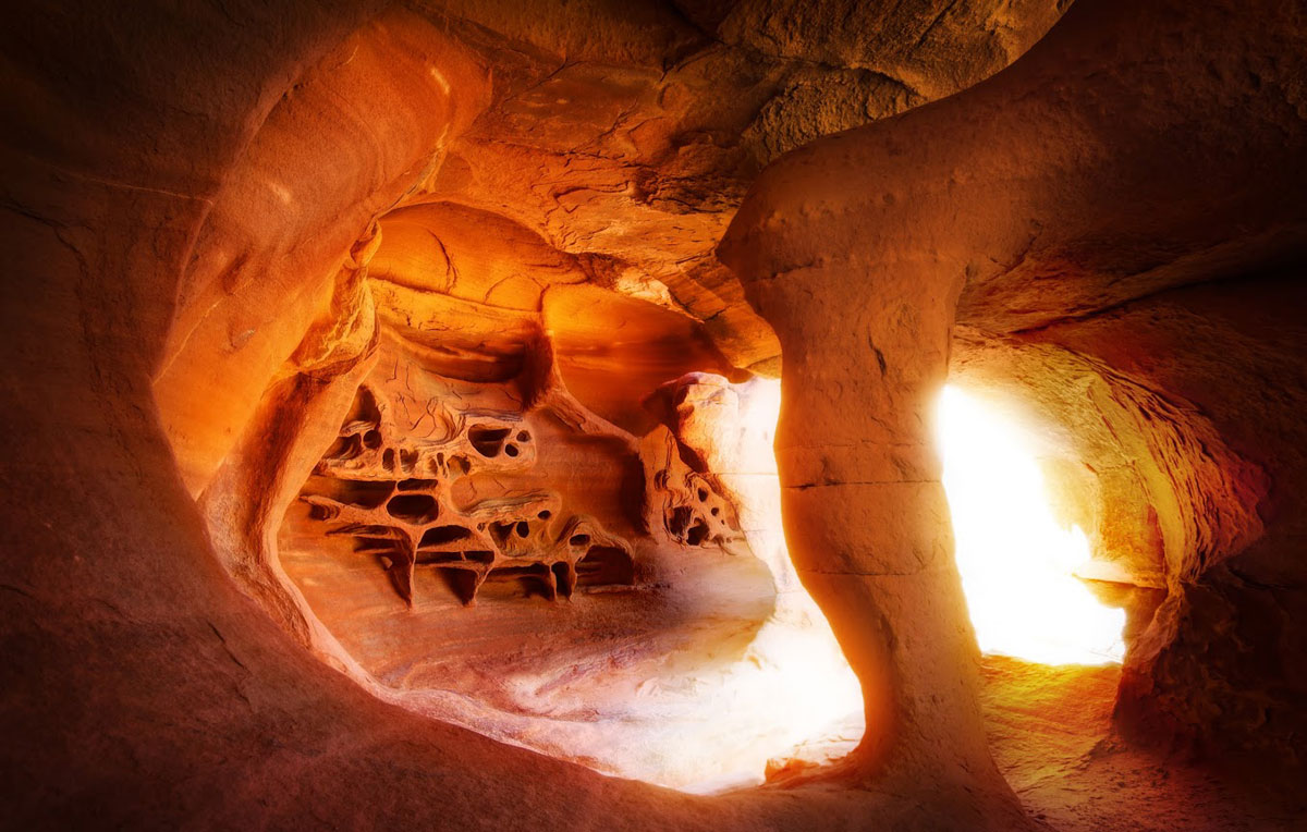 goblin fire cave valley of fire national park nevada trey ratcliff Picture of the Day: The Goblin Cave in Nevadas Valley of Fire
