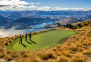 Helicopter Golf: A Par 3 in the Sky Overlooking Queenstown