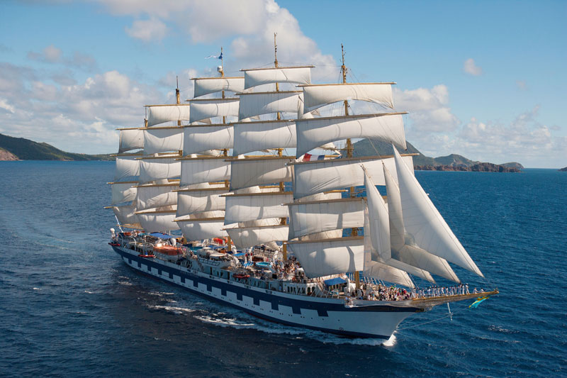 The World’s Largest Full-Rigged Sailing Ship (21 Photos)