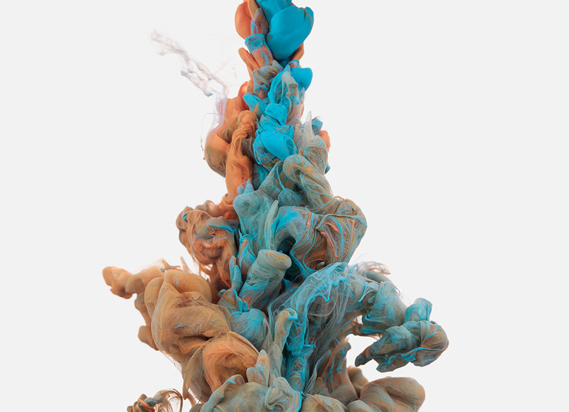 high-speed photos of ink dropped into water by alberto seveso (16)