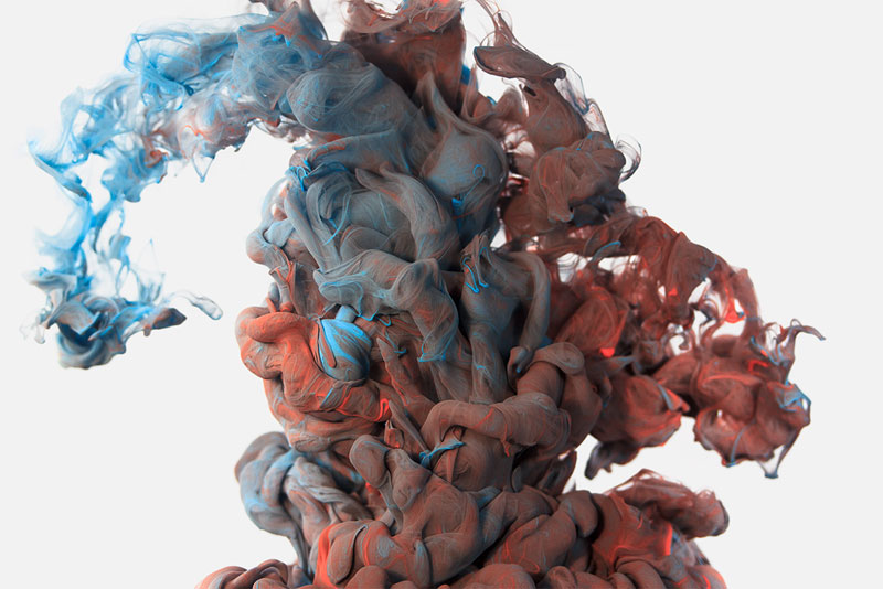18 High-Speed Photographs of Ink Dropped Into Water