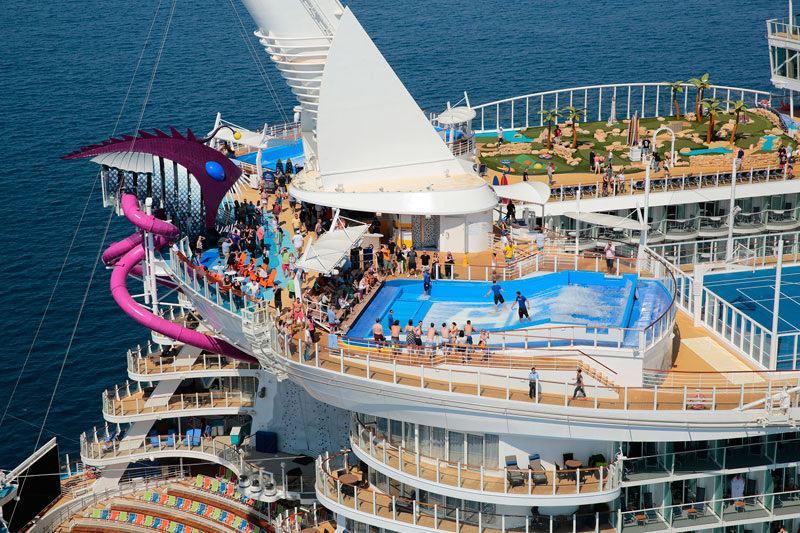 Onboard the World’s Largest Passenger Ship (25 Photos) » TwistedSifter
