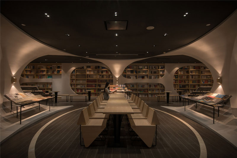 yangzhou zhongshuge by li xiang xl muse xlliving 8 This Futuristic Library in China Looks Incredible (9 Photos)