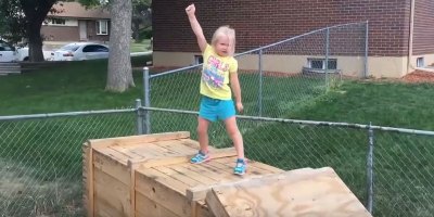 Dad Builds Backyard Ninja Warrior Course For His Daughter