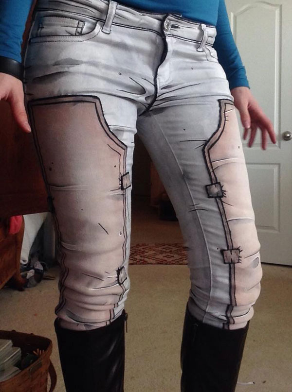 cel shaded pants by labinnak and mangoloo cosplay 2 These Shaded Pants Look Pretty Cool!