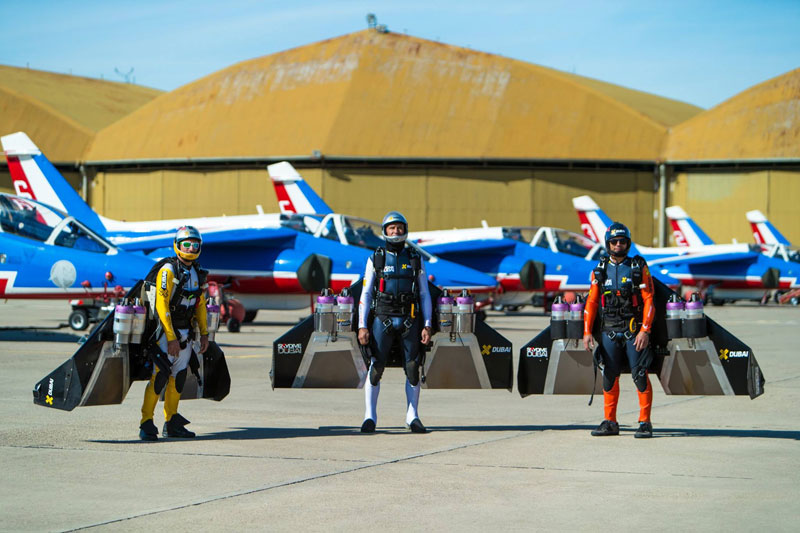 jetmen go for ride with french acrobatic patrol 4 Three Jetmen Go For a Cruise with the French Acrobatic Patrol