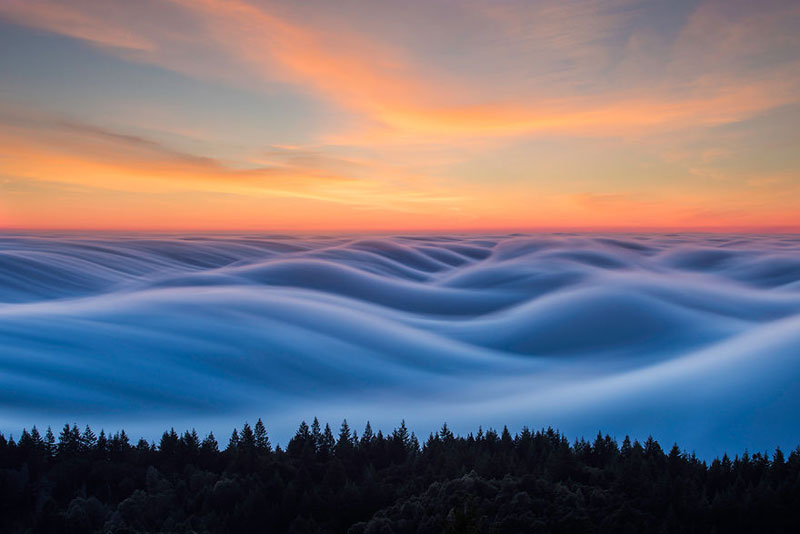 Photographer Captures Fog Waves That Look Like Oceans in the Sky