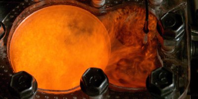 4K Slow Motion: Visualizing Combustion with a See Through Engine and Phantom Camera