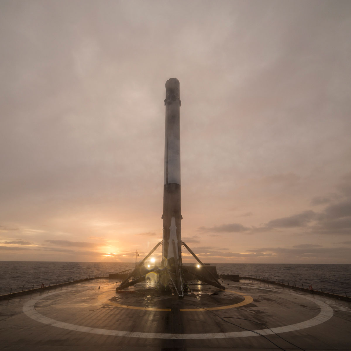 spacex launch and land january 2017 14 14 Amazing HQ Photos from SpaceXs Successful Launch and Landing