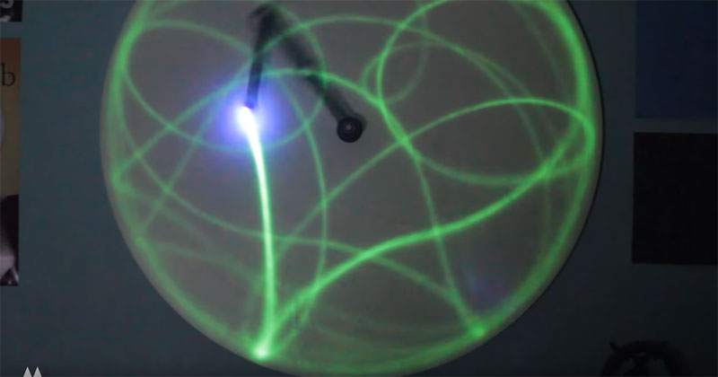This Light Painting, Double Pendulum Elegantly Demonstrates Chaotic Movement