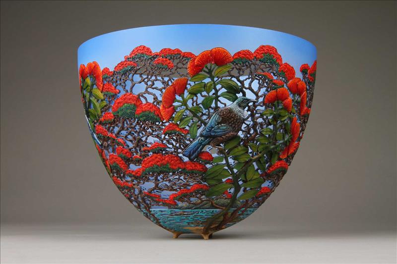 hand carved wooden bowls by gordon pembridge 6 This Artist Hand Carves Wooden Bowls Inspired by His Kenyan Roots