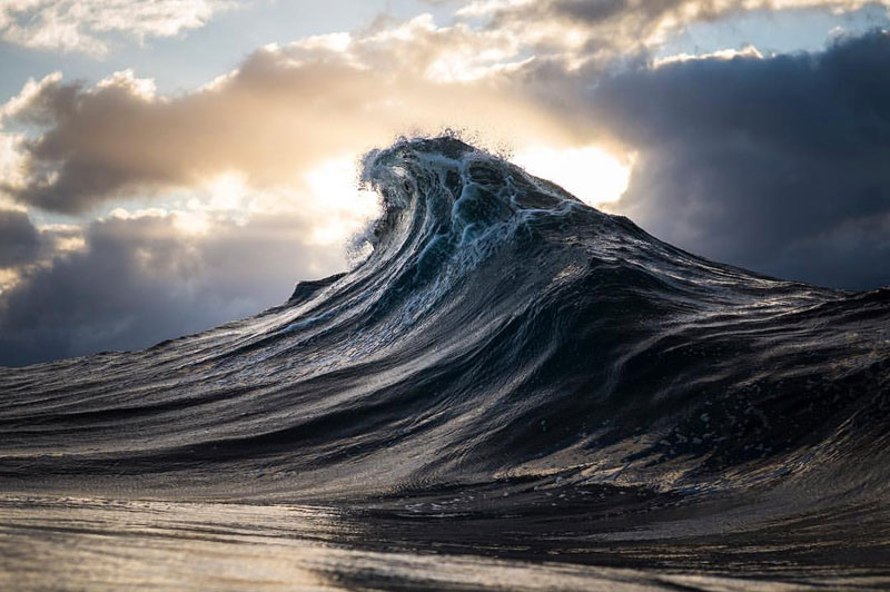 Ray Collins Captures Waves Like You've Never Seen Them Before (24 Photos)