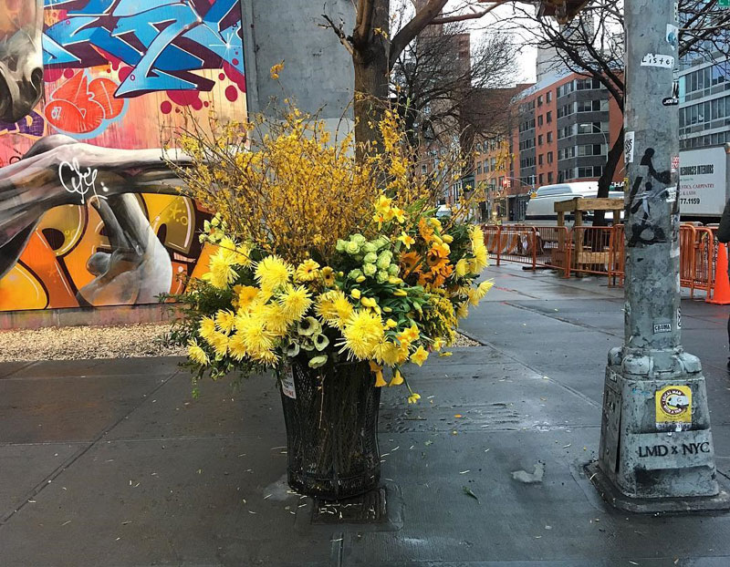 giant flower bouquets new york city streets lews miller design 3 A Team of Florists Have Been Leaving Giant Bouquets Around New York and Its Amazing