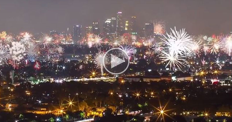 Timelapse of 4th of July Fireworks Over Los Angeles - TwistedSifter