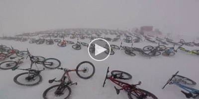 The Mountain of Hell Bike Race Starts at the Top of a Glacier and All 700 Riders Go at Once