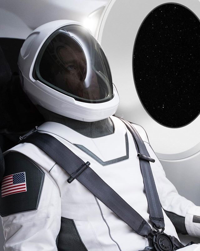 spacex spacesuit elon musk instagram Elon Musk Just Unveiled the First Ever Photo of the SpaceX Spacesuit and it Looks Awesome