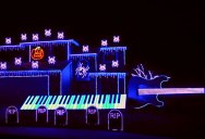 Guy Goes All Out on ‘Nightmare Before Christmas’ Halloween Light Show