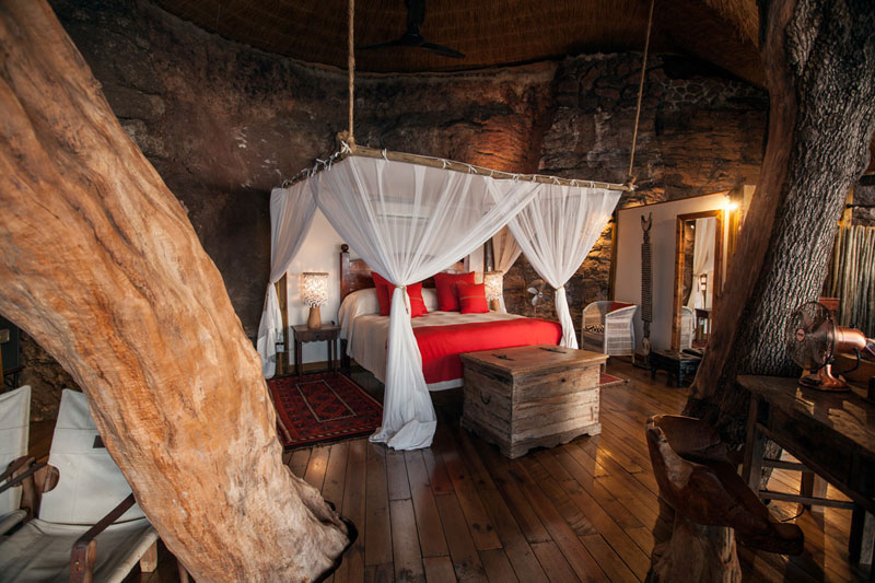The Tree House at this Victoria Falls Safari Lodge Looks Beautiful