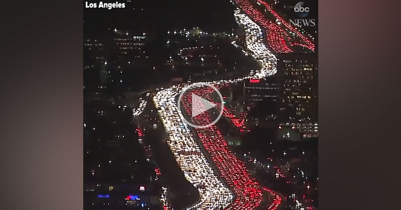 Video of Thanksgiving Traffic on LA Freeway Will Give You All Kinds of Anxiety
