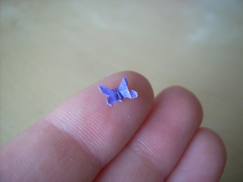 miniature origami with toothpicks by anja markiewicz 4 Paper Artist Uses Toothpicks to Fold Impossibly Small Origami
