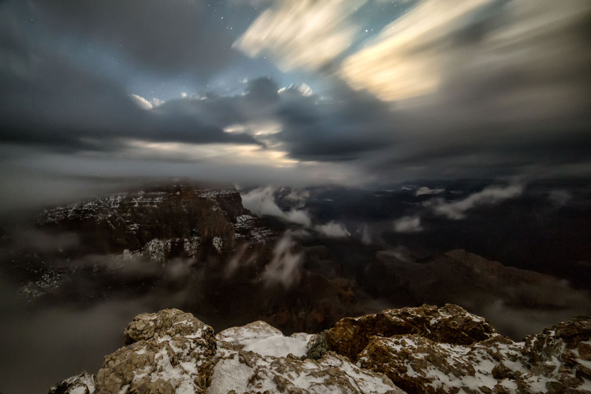 skyglow project harun mehmedinovic kaibab requiem 4 Amazing Things Happen at the Grand Canyon and this Timelapse Captures Them Beautifully