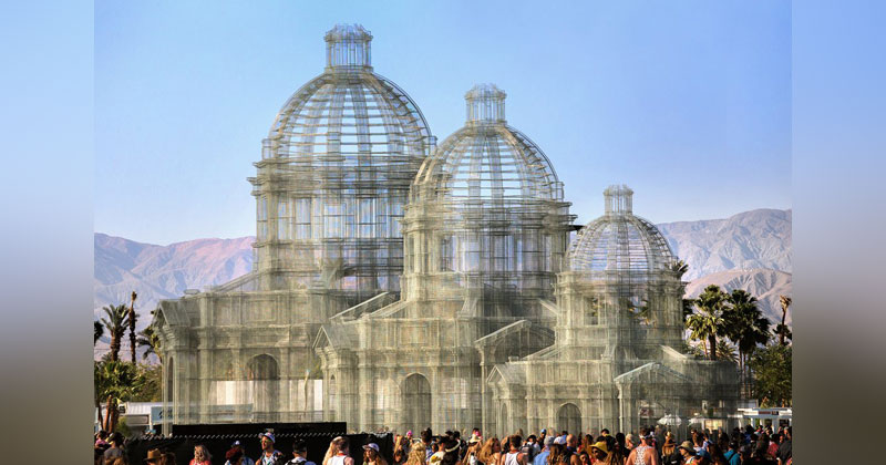 The Incredible Wire Mesh Sculptures that Punctuated the Coachella Skyline
