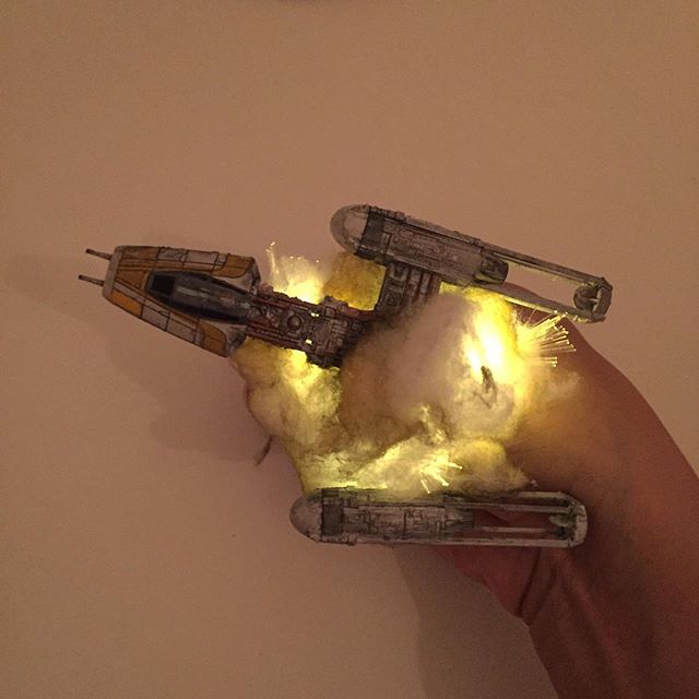 exploding model star wars ships using cotton balls and leds 4 Exploding Model Star Wars Ships Using Cotton Balls and LEDs