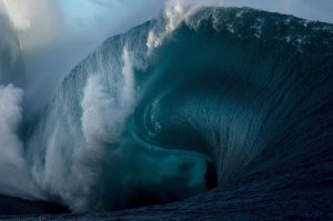 heavy wave in tahiti ray collins heavy wave in tahiti ray collins