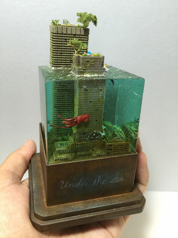 miniature post apocalyptic cityscapes by masaki seki 5 Miniature Post Apocalyptic Cityscapes by Masaki Seki (9 Photos)