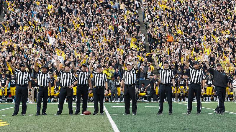 wave to the brave the amazing tradition at every iowa home game 4 Wave to the Brave: The Amazing Tradition at Every Iowa Home Game