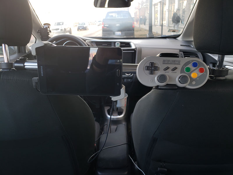 uber driver puts in gaming console for riders 6 Best Uber Ever? Driver Installs Gaming Console for Riders