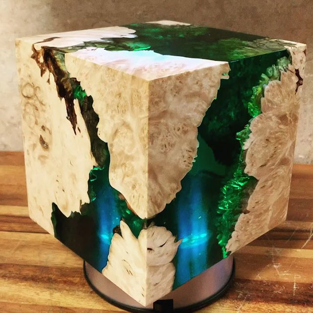 burl and resin sculptures by scott huebner 16 Beautiful Geometric Sculptures Cast From Burls Fused to Resin