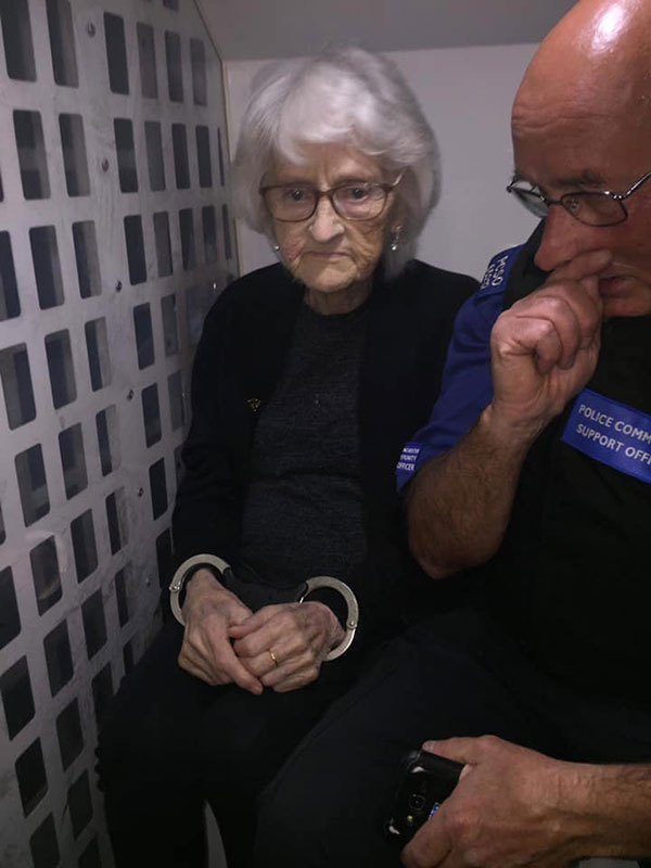 93 year old granny josiee28099s dying wish to be arrested just once gets granted 3 93 Year Old Granny Josie’s Dying Wish to Be Arrested Just Once Gets Granted