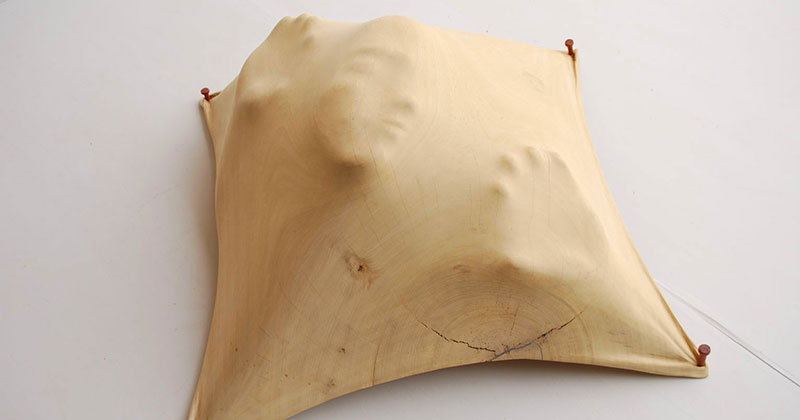 Trapped in Wood: Haunting Sculptures Carved by Tung Ming-Chin