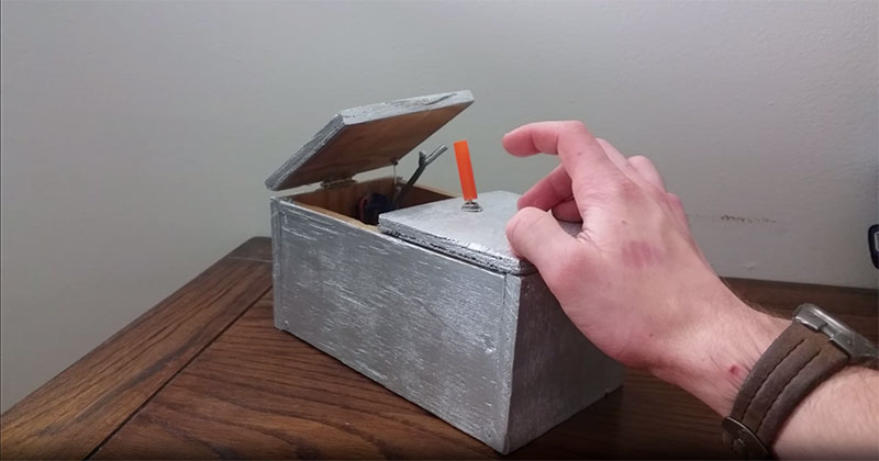 Guy Builds a 'Useless Machine' and Gives it a Little Sass