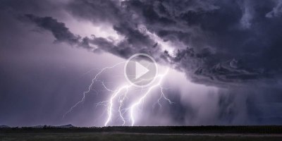 Storm Chaser Uses 4K Phantom to Capture Lightning Like You've Never Seen