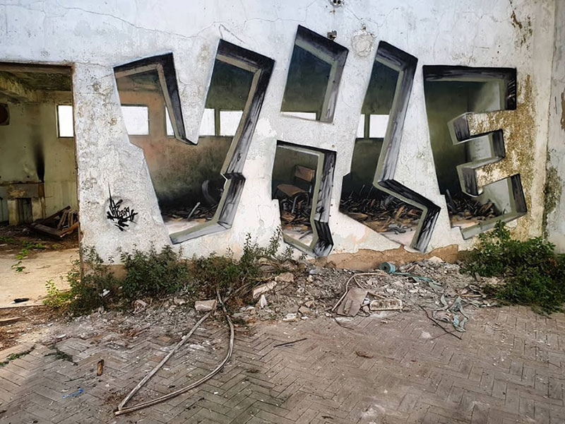 street artist vile fools viewers into believing he cut actual walls out 6 Surreal Street Artworks That Looks Like the Walls Were Chiselled Out