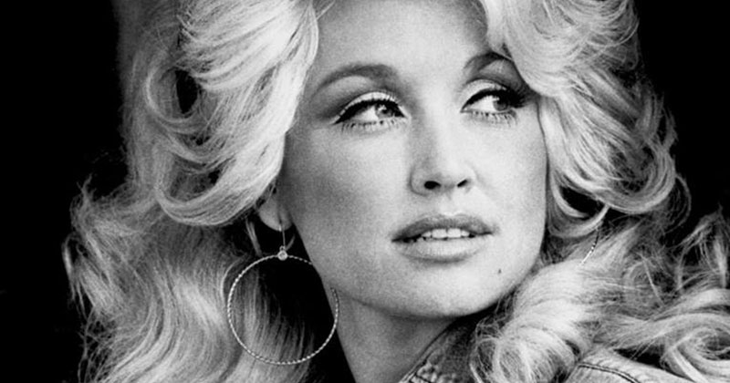 If You Slow Down Dolly Parton S Jolene It Sounds Totally Different Yet Amazing Twistedsifter